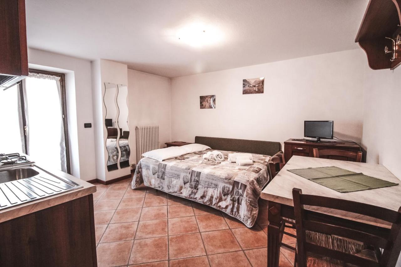 Residence Aquila - Mono Punta Valnera Brusson Εξωτερικό φωτογραφία